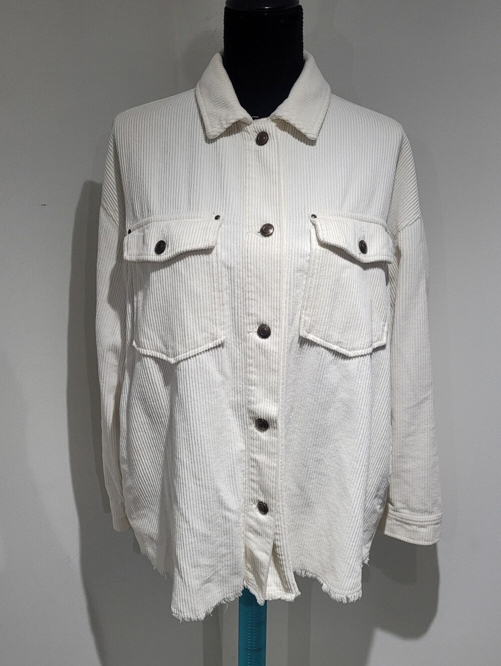Zara Women's Oversized Cream Corduroy Button-Front Shacket Medium Minimalist